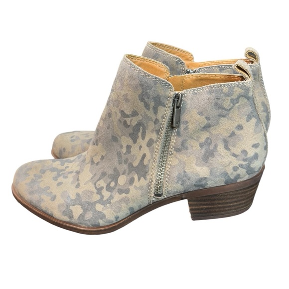 Lucky Brand Basel Titanium Camo Booties 11 - Picture 3 of 7